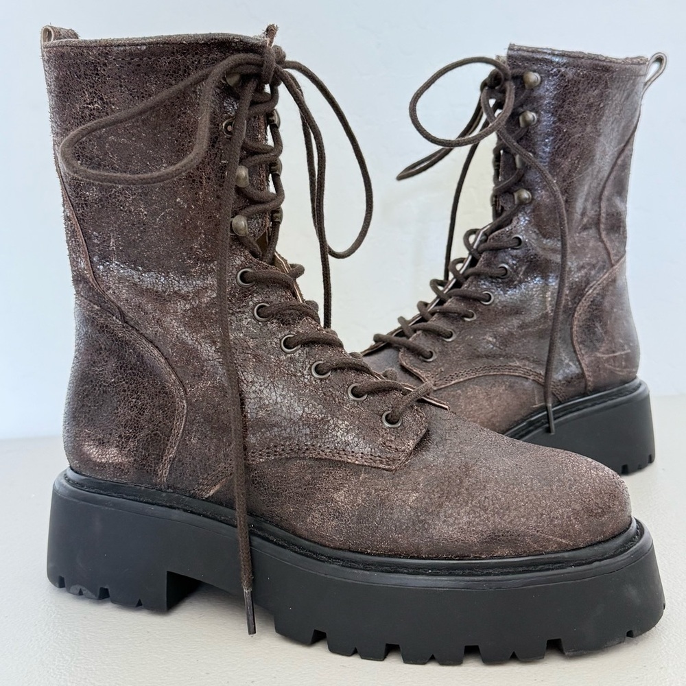 NEW STEVE MADDEN Rowen Platform Boot in Brown Distressed Leather Lace Up Size 10